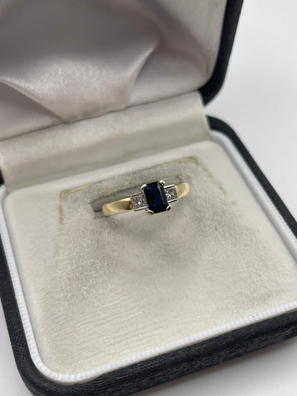 9ct gold sapphire and diamond ring