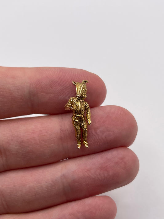 9ct gold town crier charm