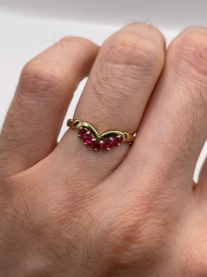 9ct gold tourmaline wishbone ring