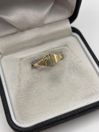 9ct gold signet ring