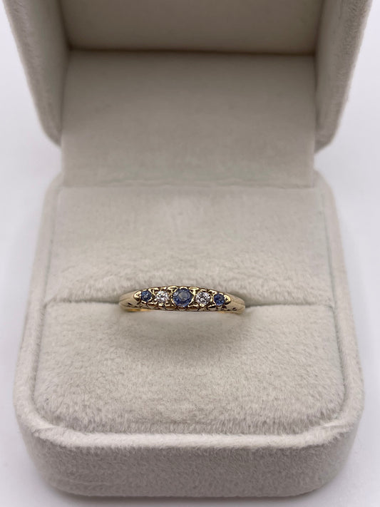 9ct gold sapphire and diamond ring