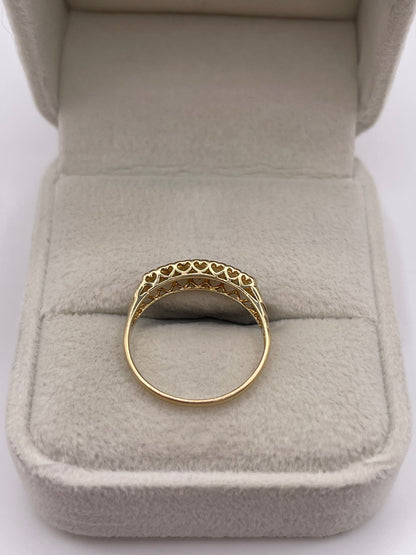 9ct gold emerald and diamond ring