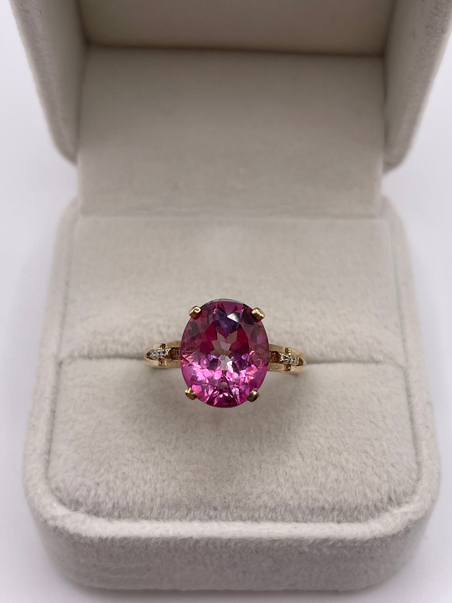 9ct gold pink topaz and diamond ring