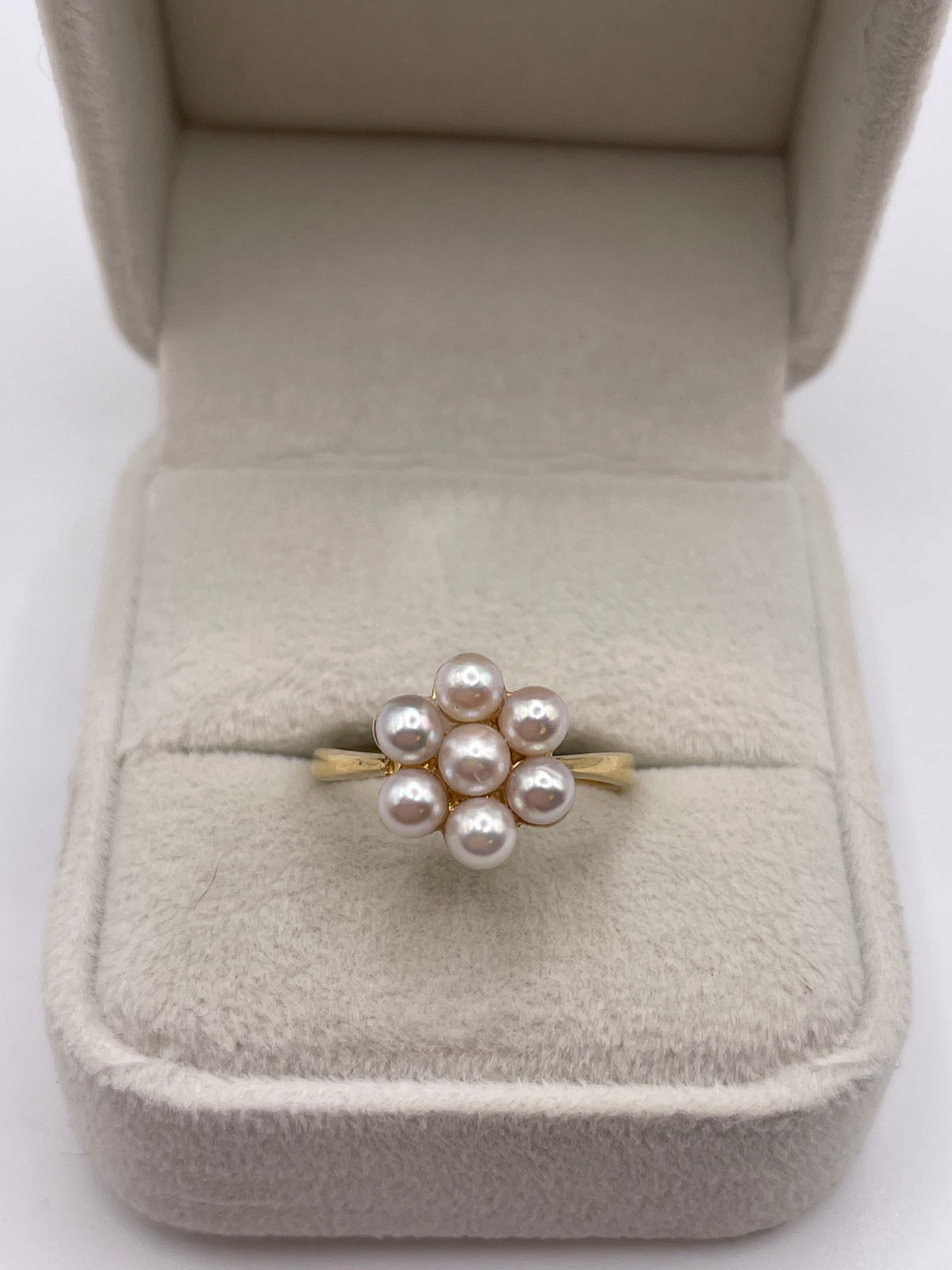 9ct gold pearl cluster ring