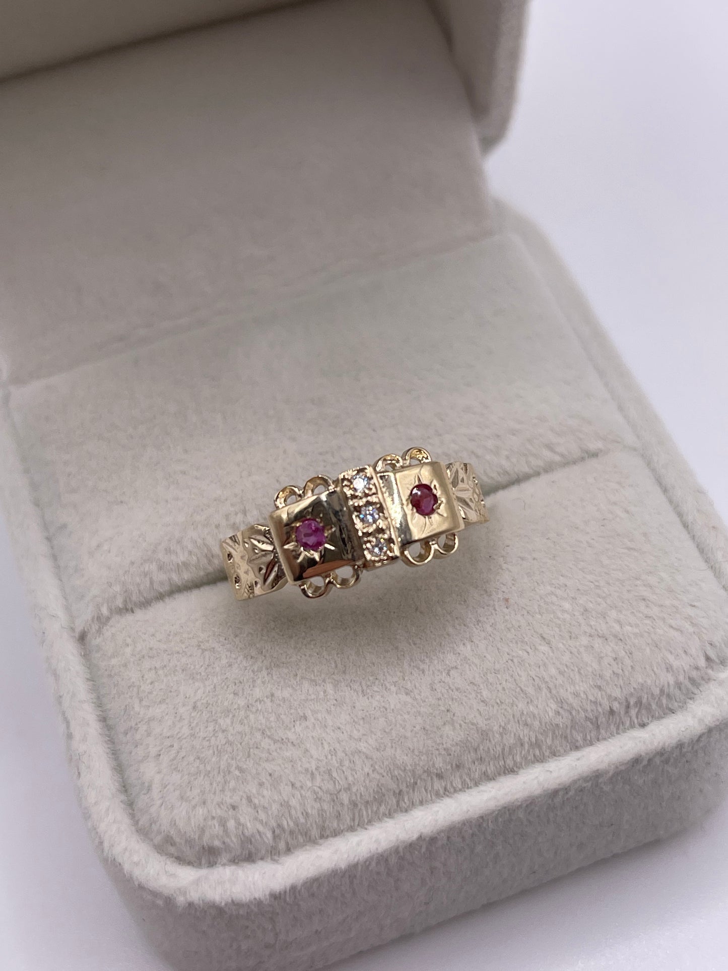 9ct gold ruby and diamond gypsy ring