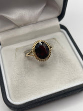 Load image into Gallery viewer, 9ct gold garnet ring
