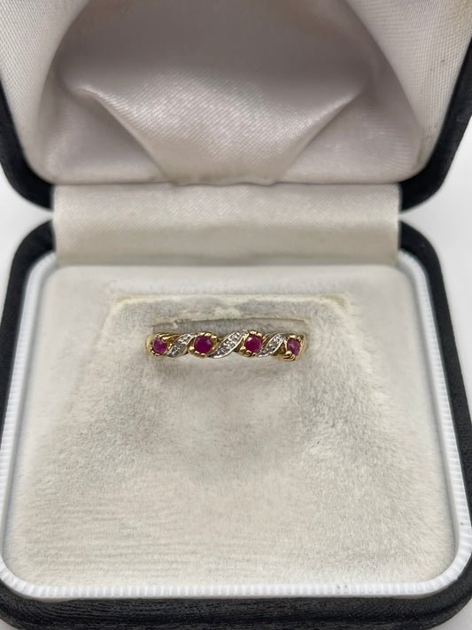 9ct gold ruby and diamond ring
