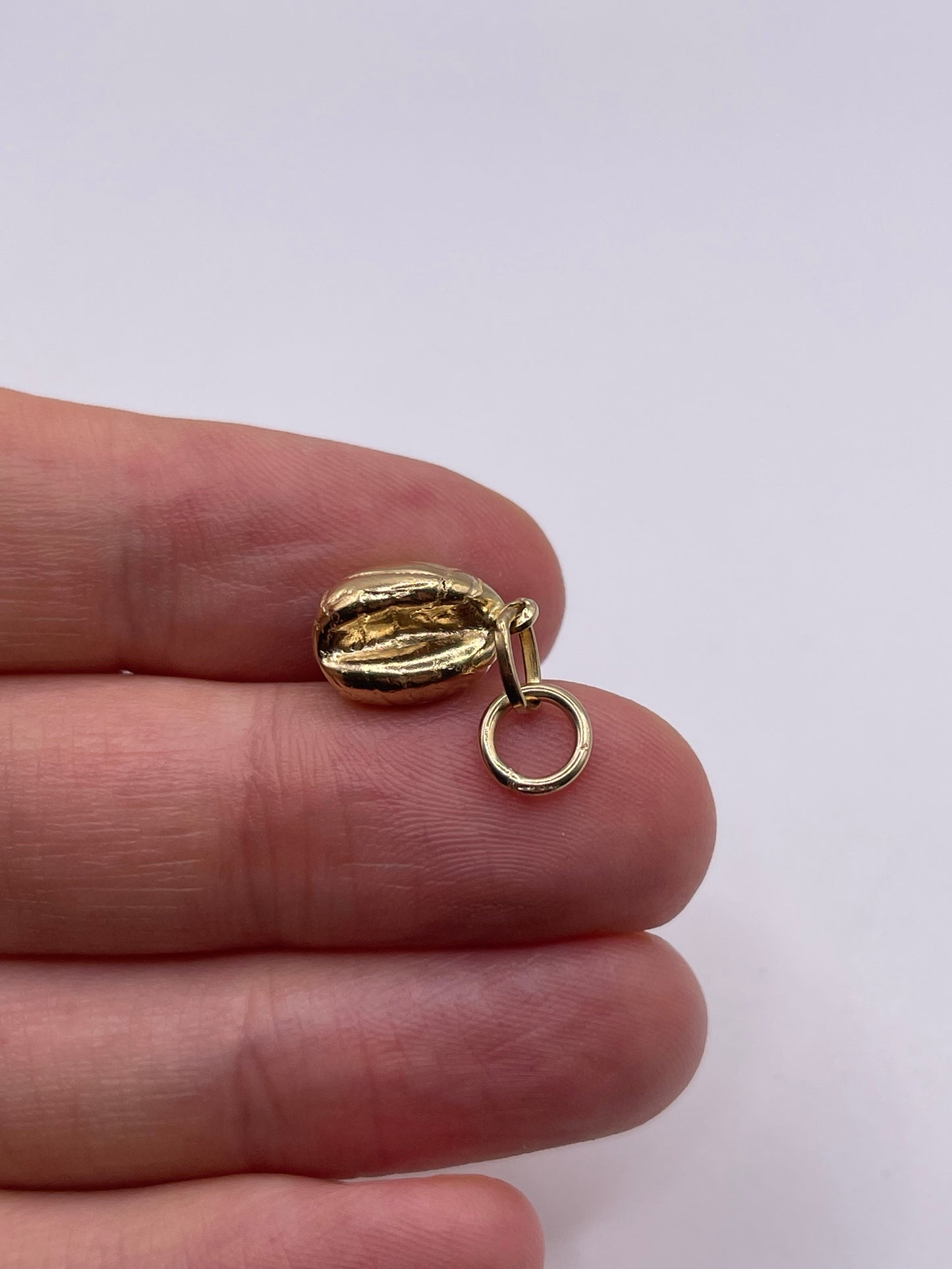 9ct gold coffee bean charm