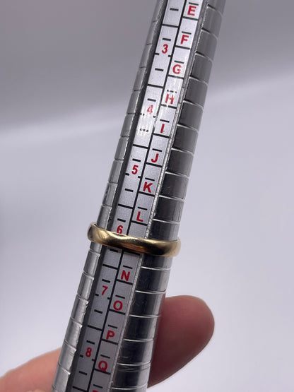 9ct gold sapphire ring