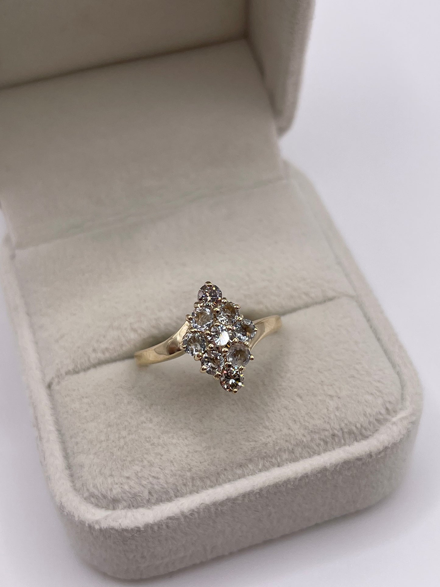 9ct gold topaz and diamond ring