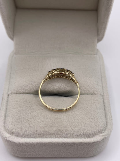 9ct gold garnet ring