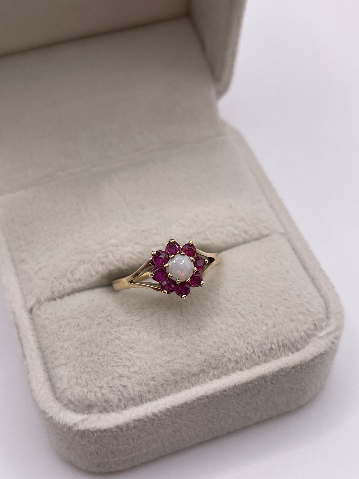 9ct gold opal and ruby ring
