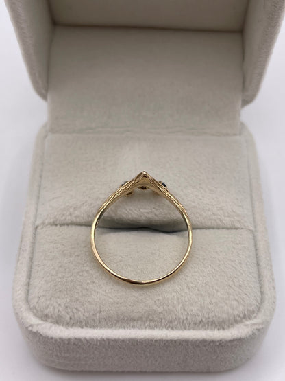 9ct gold sapphire wishbone ring