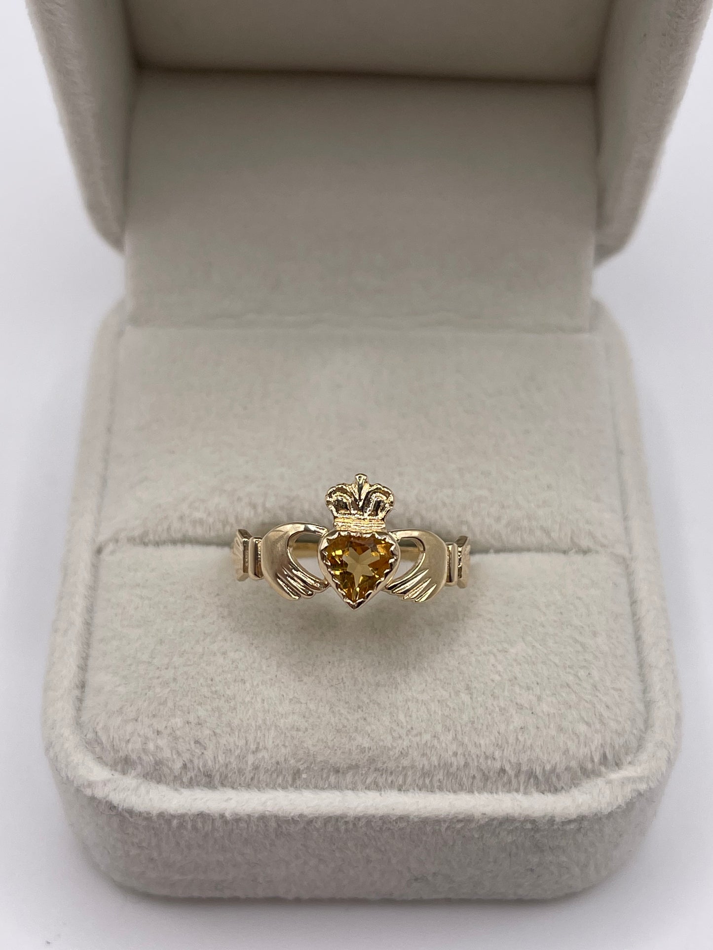 9ct gold citrine claddagh ring