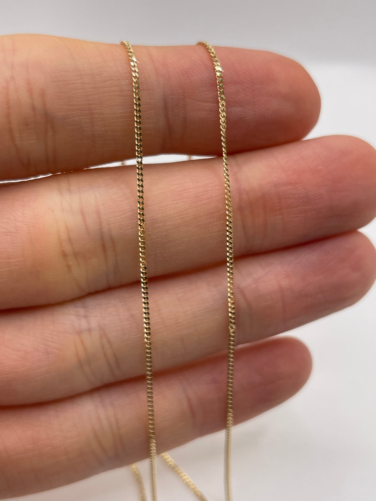 9ct gold chain 575