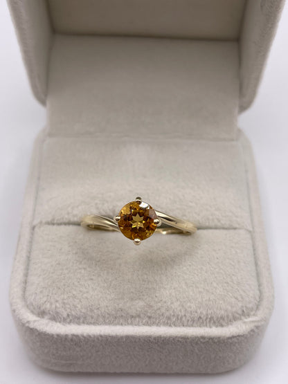 9ct gold citrine ring