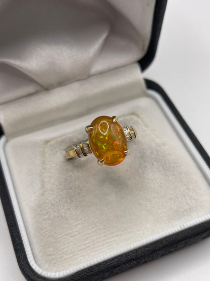 9ct gold opal and diamond ring