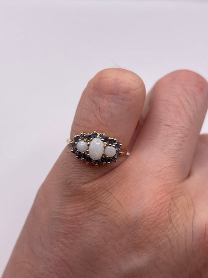9ct gold sapphire and opal ring