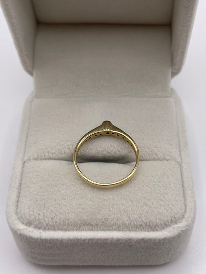 9ct gold diamond ring