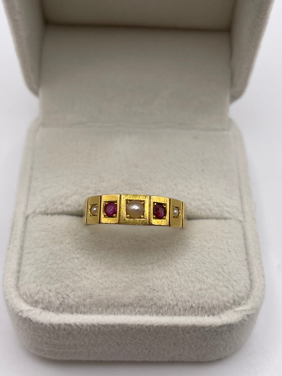 Antique 18ct gold ruby and pearl ring
