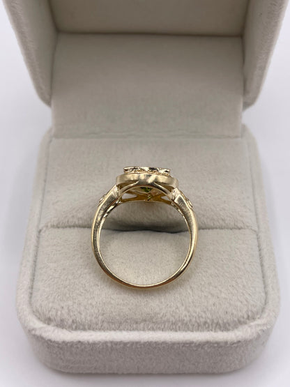 9ct gold peridot ring