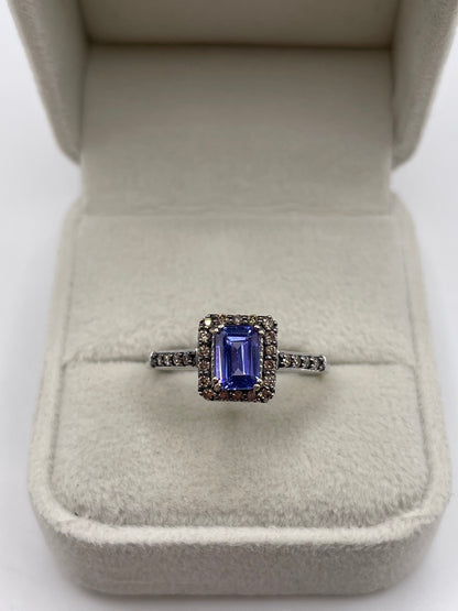 LeVian 14ct white gold tanzanite and diamond ring