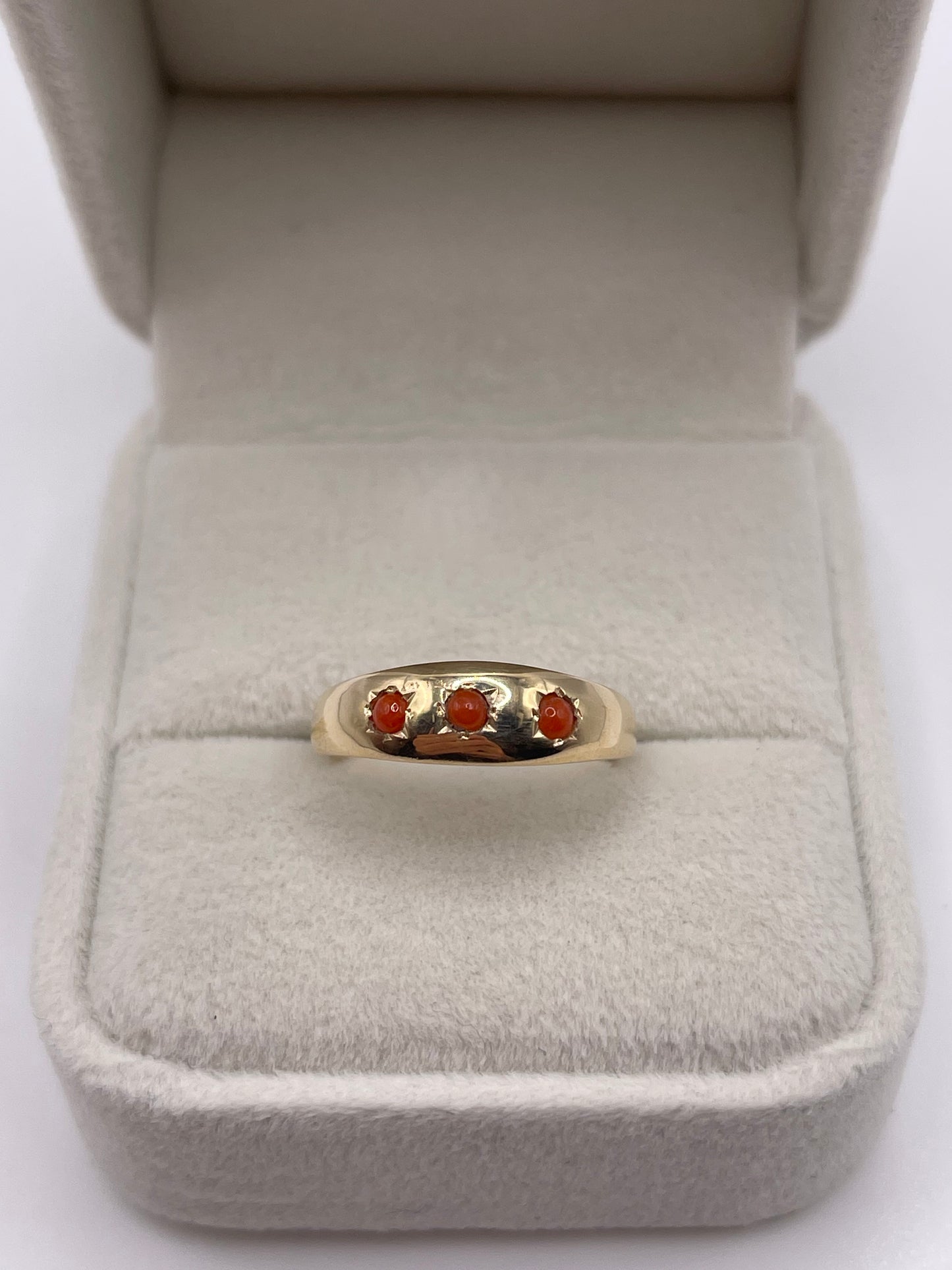 9ct gold coral gypsy ring