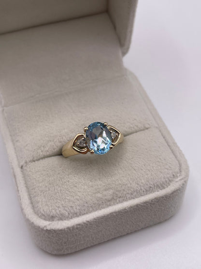 9ct gold topaz and diamond ring