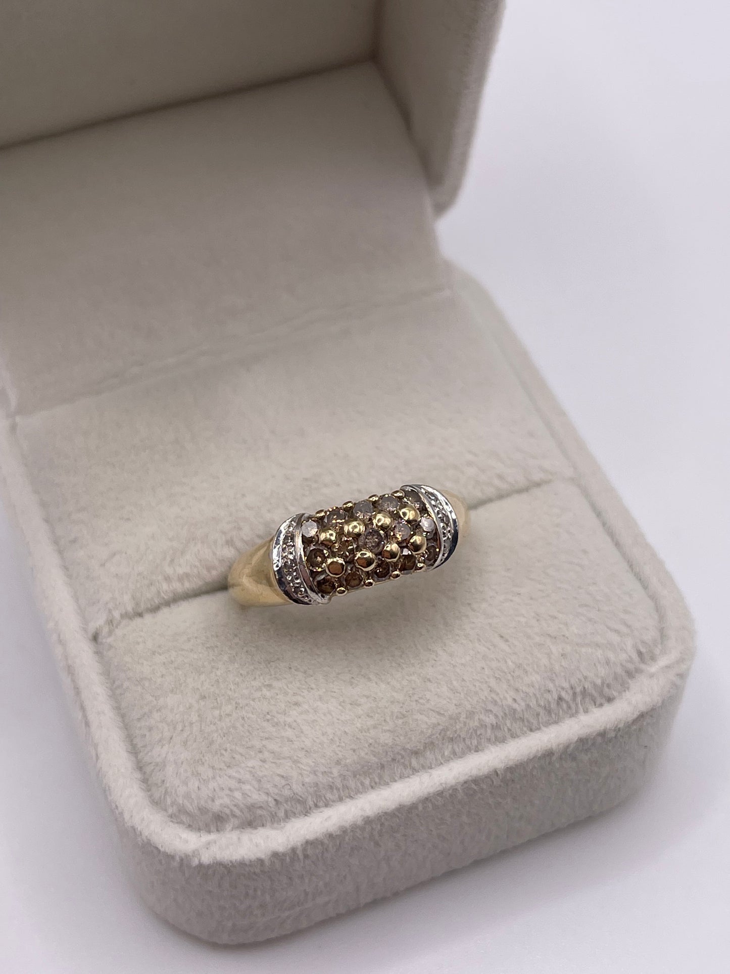 9ct gold diamond cluster ring