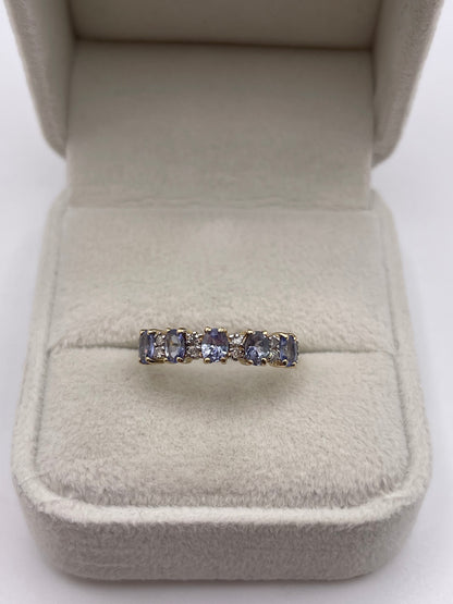 14ct gold tanzanite and diamond ring