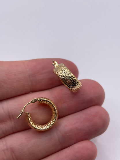 9ct gold creole earrings