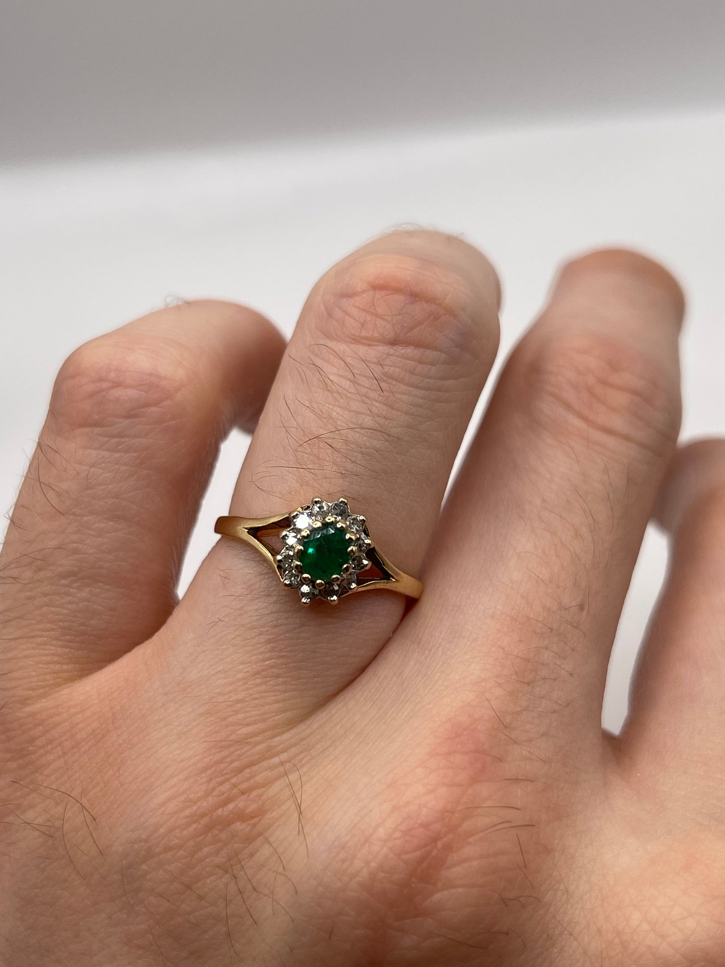 9ct gold emerald and diamond ring