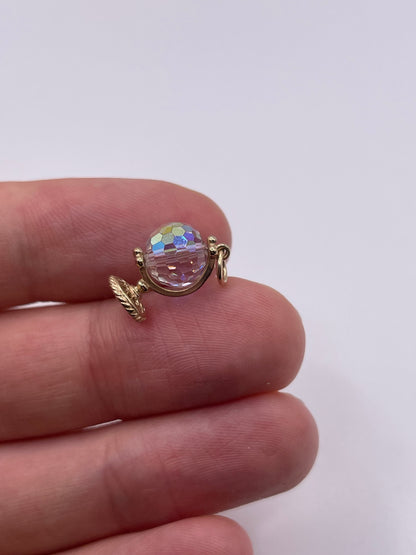 9ct gold crystal globe charm