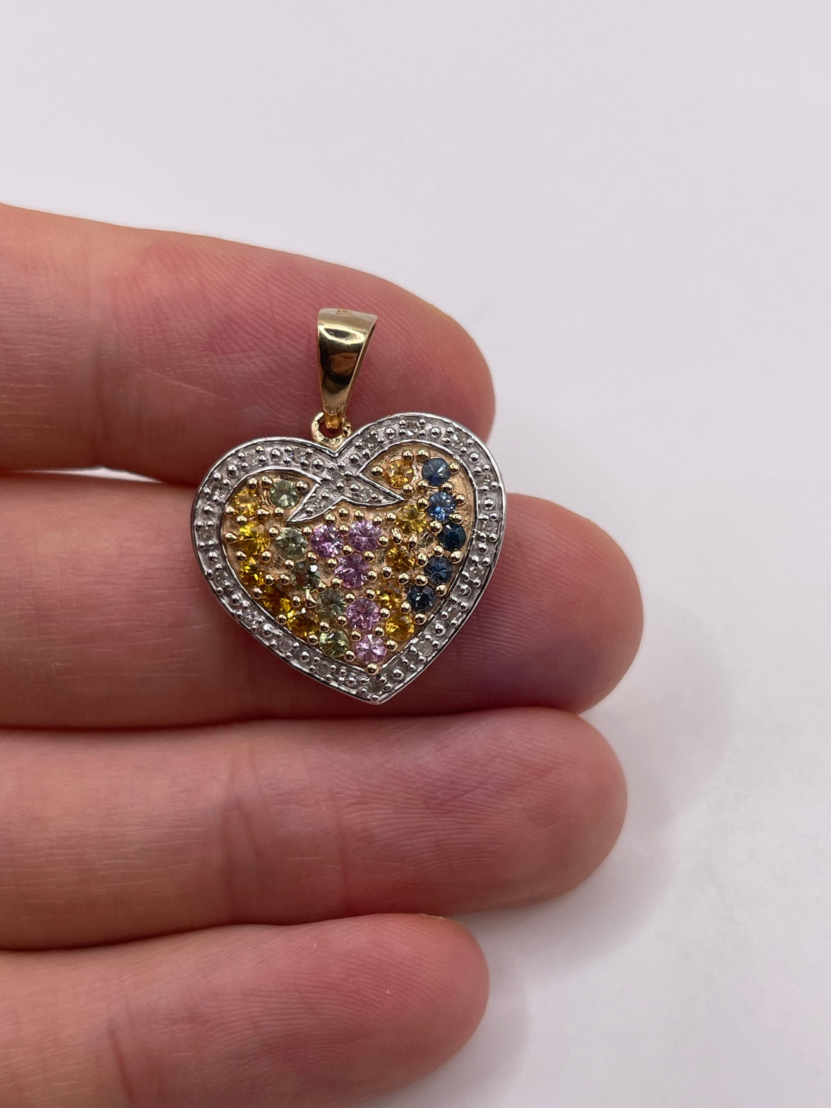 9ct gold sapphire and diamond heart pendant