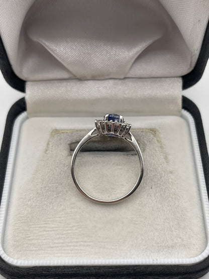 9ct white gold kyanite and zircon ring