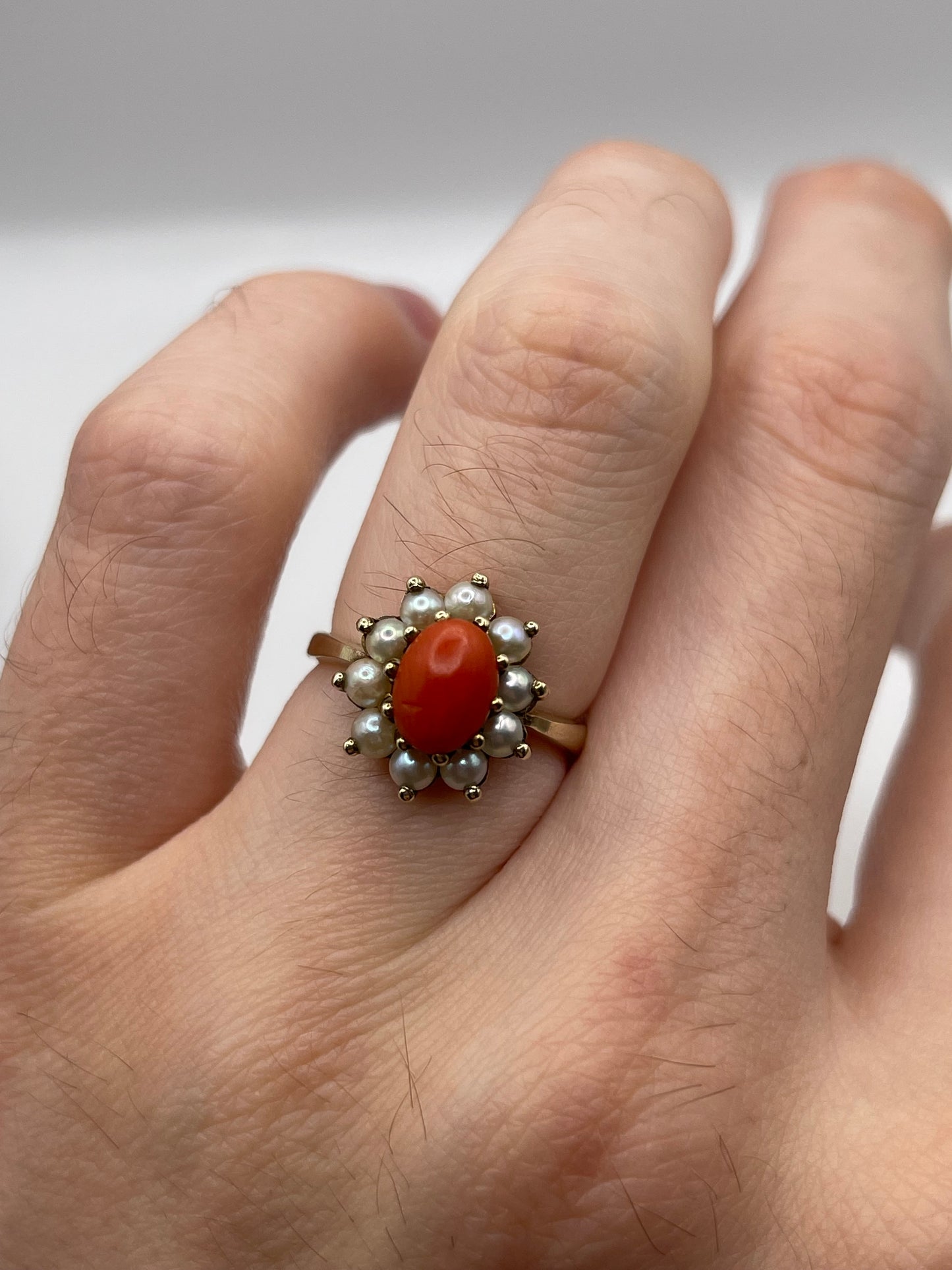 9ct gold coral and pearl ring