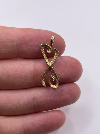 9ct gold initial X pendant
