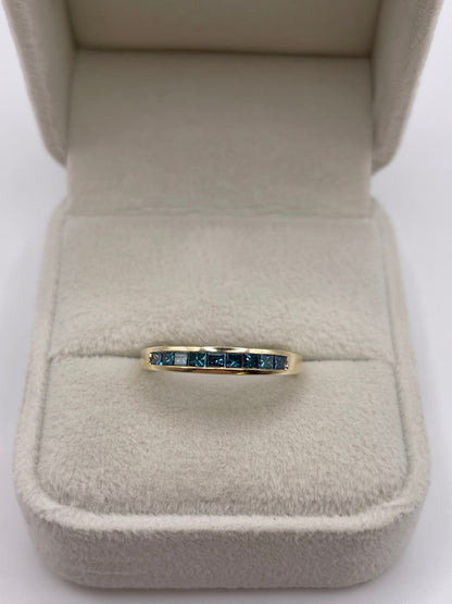 9ct gold blue diamond ring