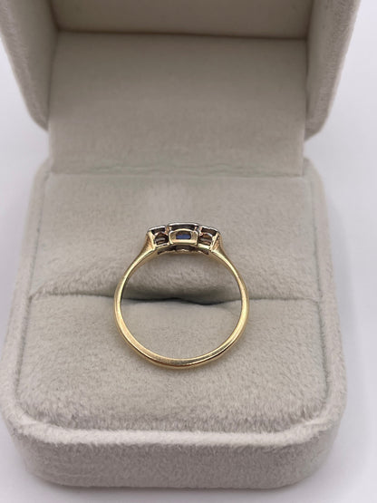 9ct gold platinum sapphire and diamond ring