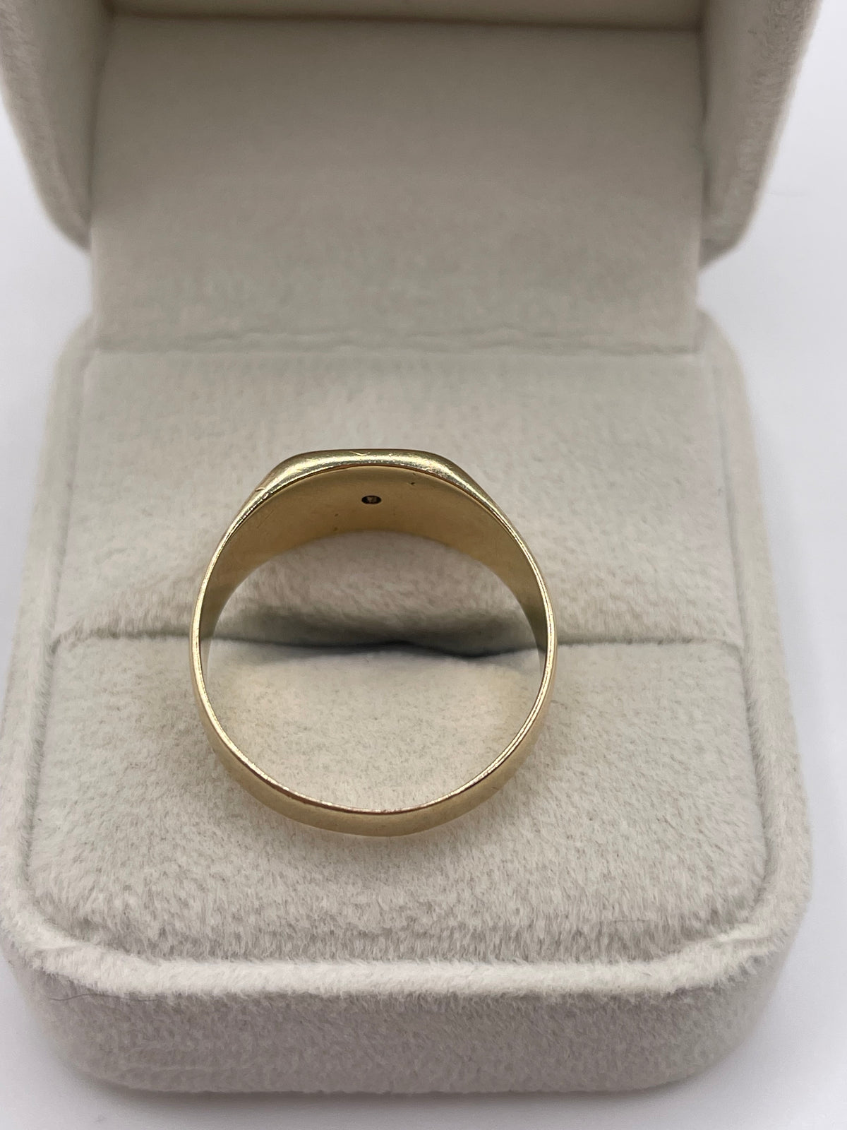 9ct gold diamond signet ring