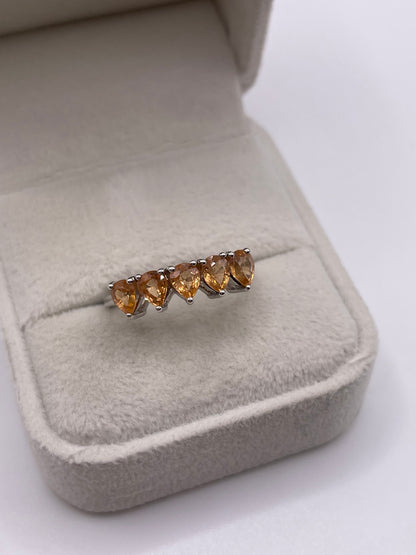 9ct white gold orange sapphire ring