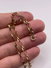 Load image into Gallery viewer, 9ct gold chain 63
