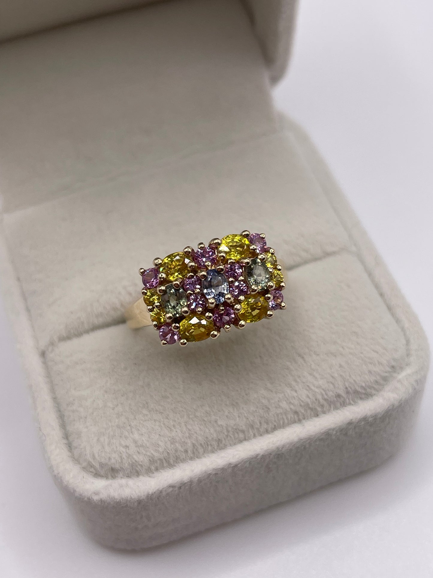 9ct gold multi coloured sapphire ring