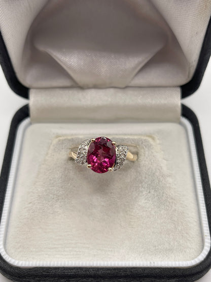 9ct gold tourmaline and diamond ring