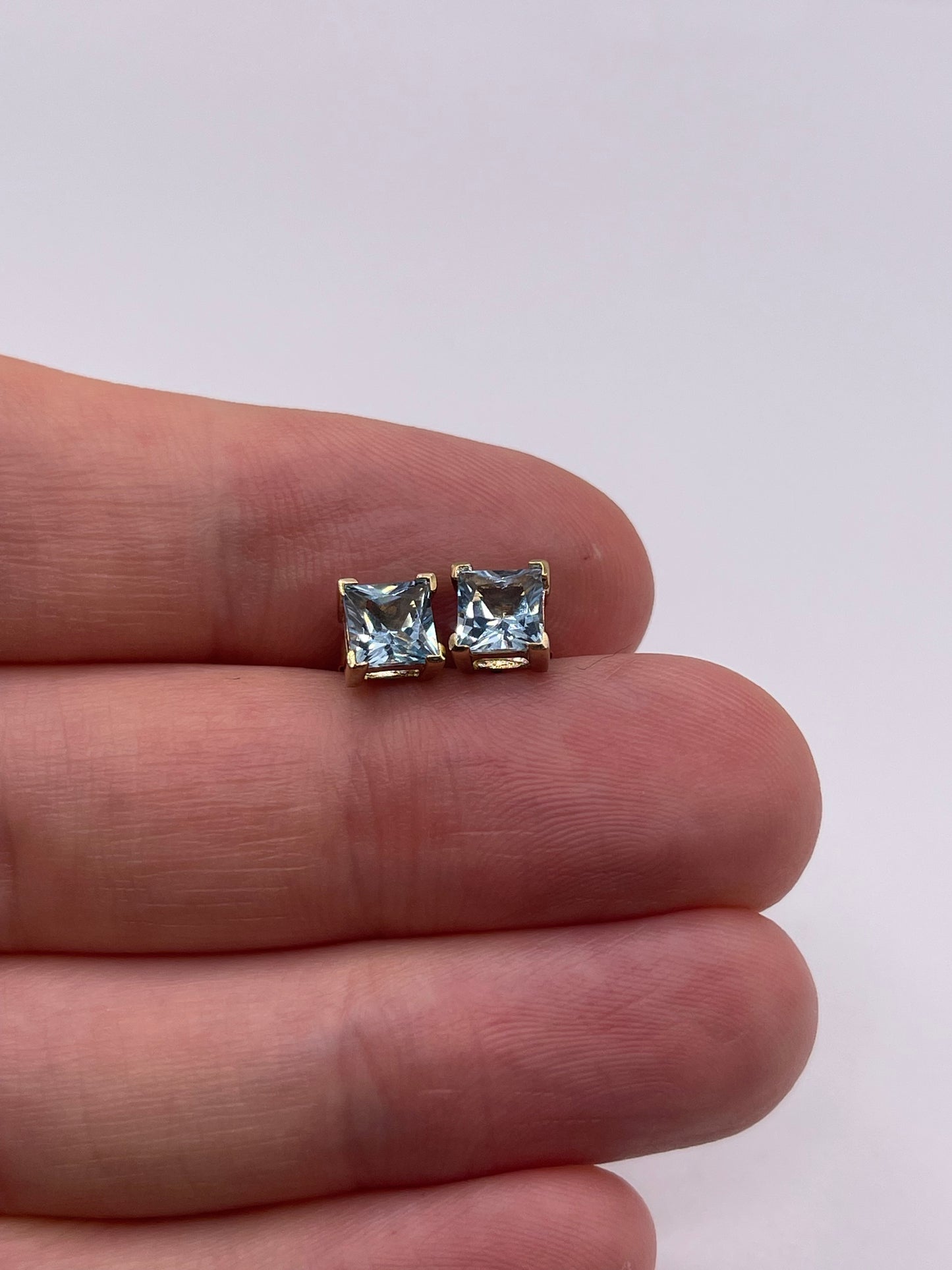 9ct gold topaz earrings