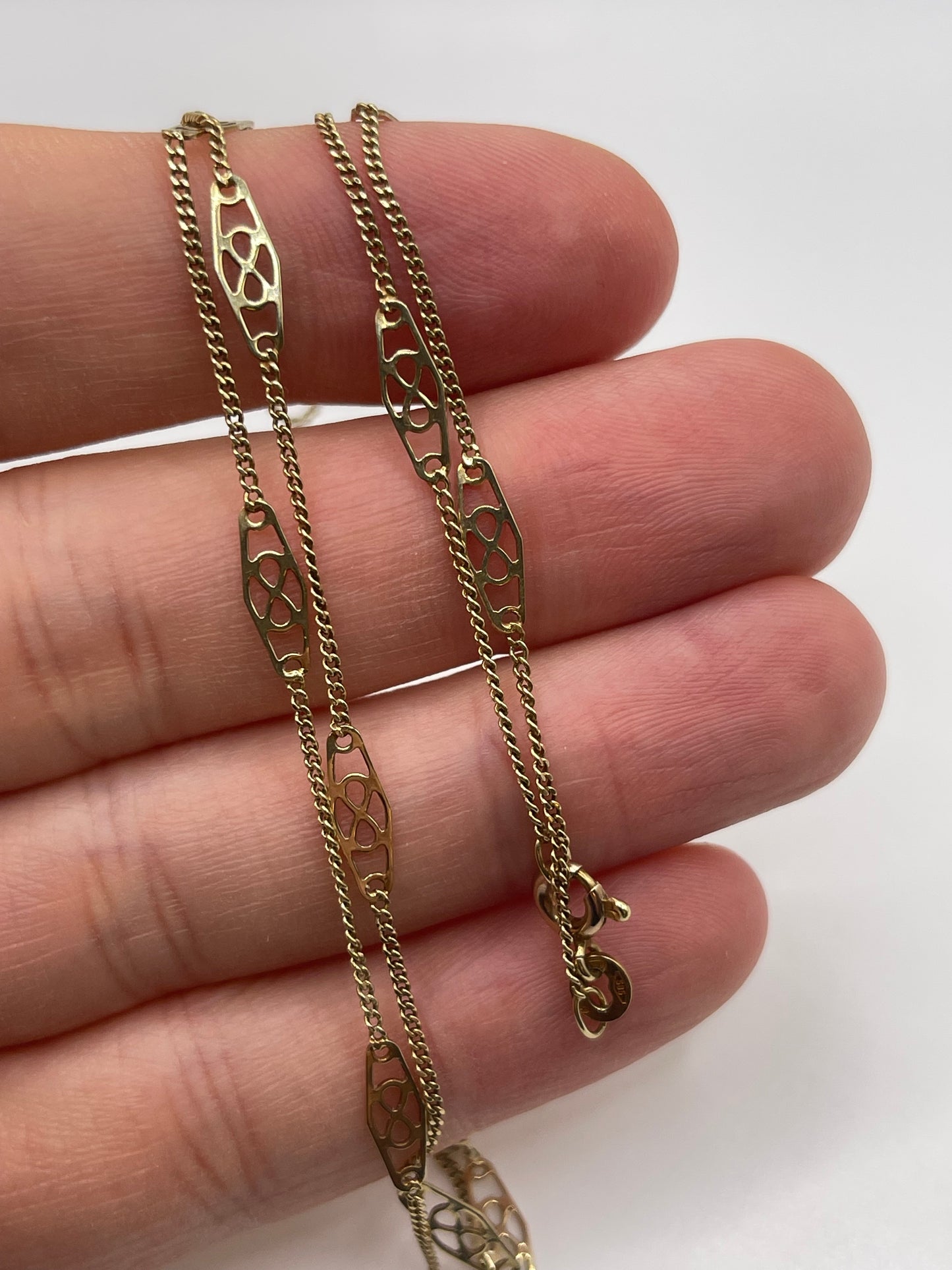 14ct gold necklace
