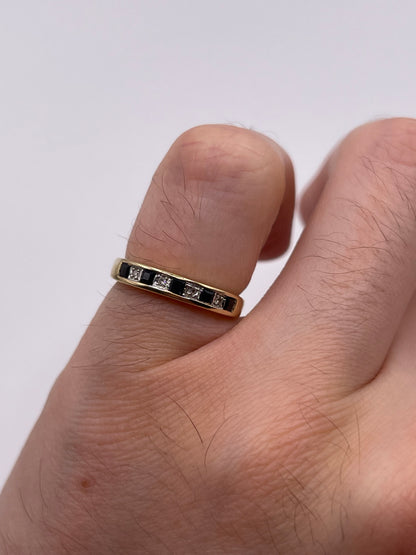 9ct gold sapphire and diamond ring