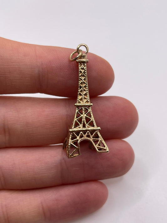 9ct gold Eiffel Tower charm