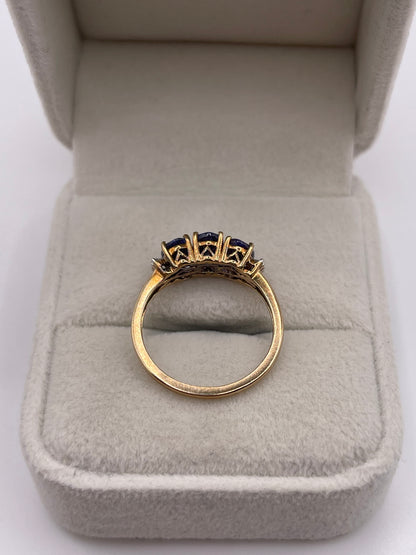 9ct gold tanzanite and diamond ring