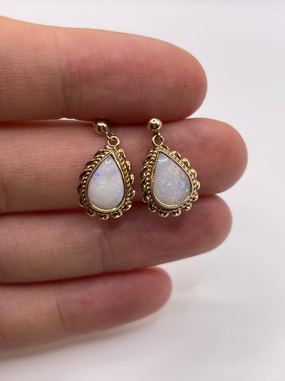 9ct gold opal earrings